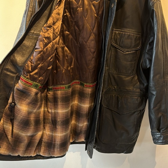 Vintage Distressed Leather Jacket - Picture 5 of 6